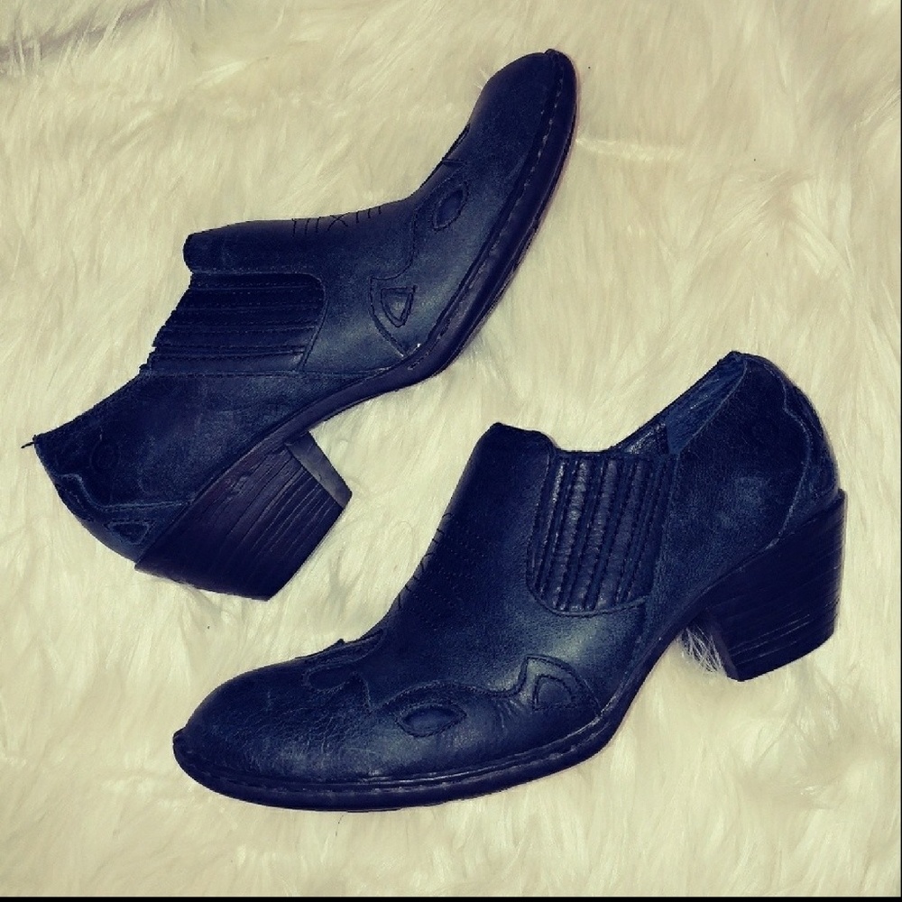 Born leather ankle boots